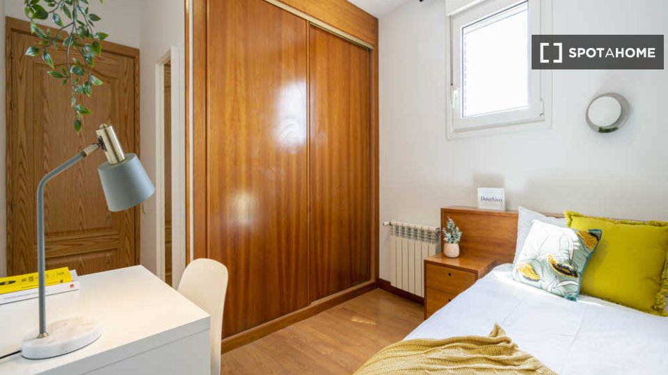 Double room Madrid, 12 beds — photo 68