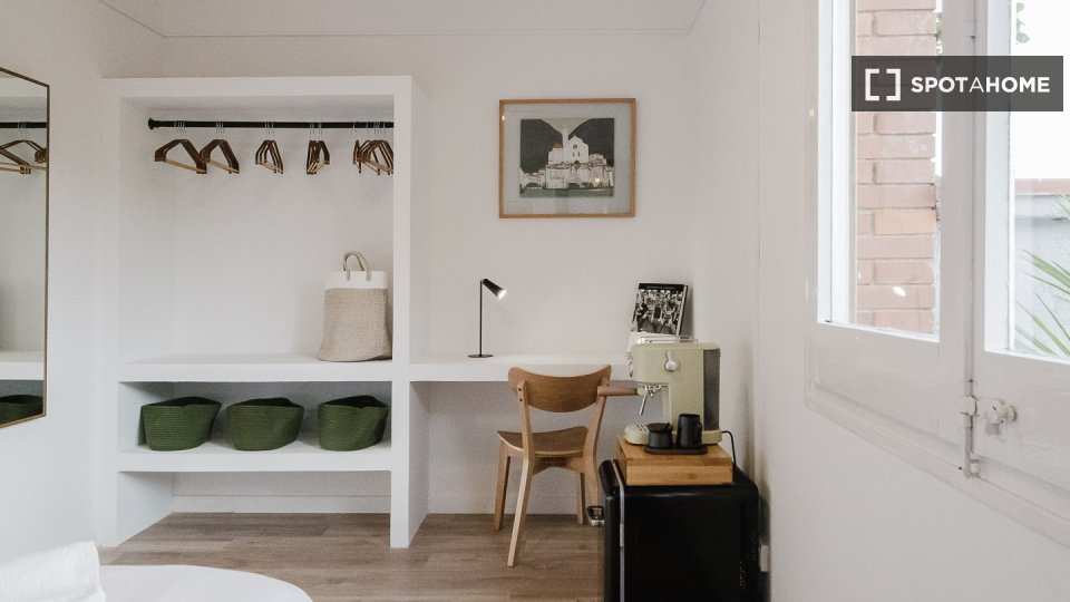 Double room Barcelona, 8 beds, 220m² — photo 30