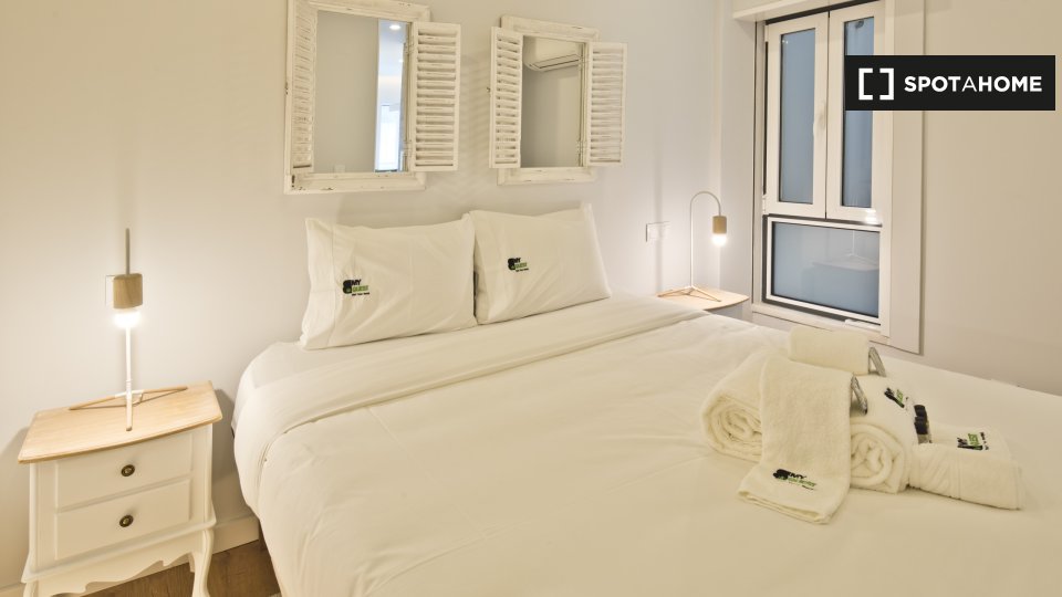 Apartment Lisbon, 1 bed — photo 22