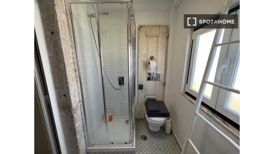 Apartment Lisbon, 2 beds — photo 5