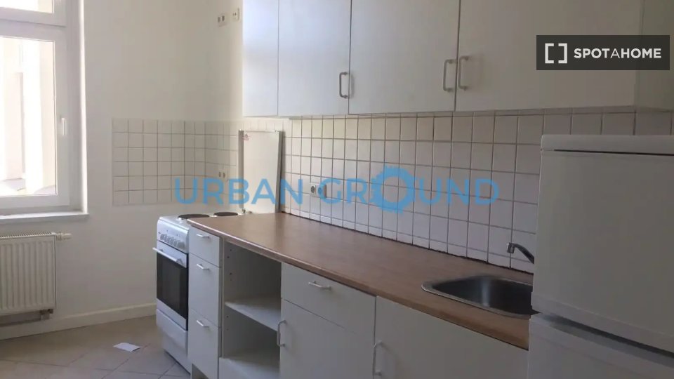 Double room Berlin, 7 beds, 93m² — photo 3