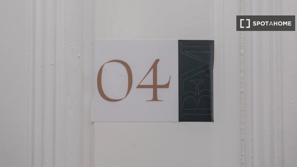 Double room Lisbon, 8 beds — photo 11