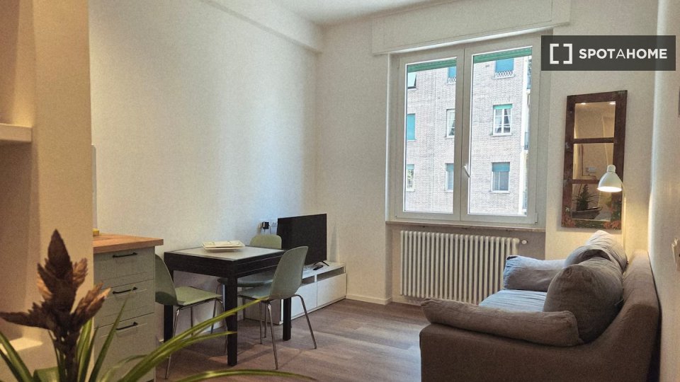 Apartment Rome, 1 bed — photo 1