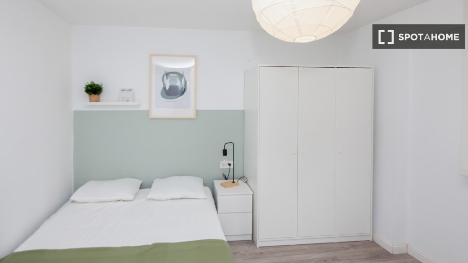 Habitación en piso compartido, Cabanyal-Canyamelar