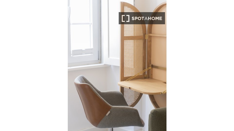 Apartment Lisbon, 1 bed, 42m² — photo 47