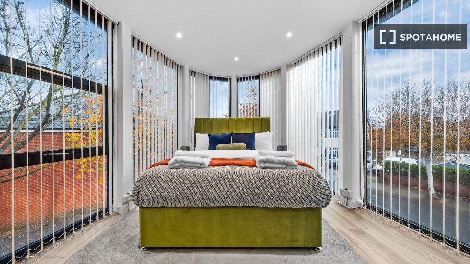Apartment London, 4 beds — photo 10
