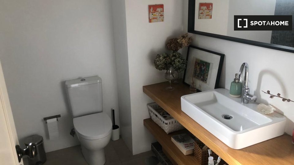 Double room Porto, 3 beds, 170m² — photo 2