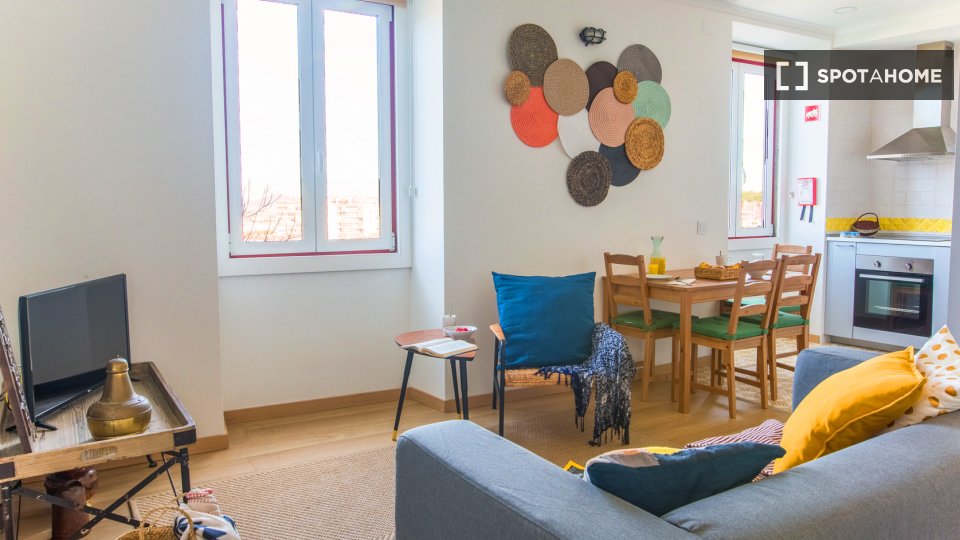 Apartment Lisbon, 2 beds — photo 11