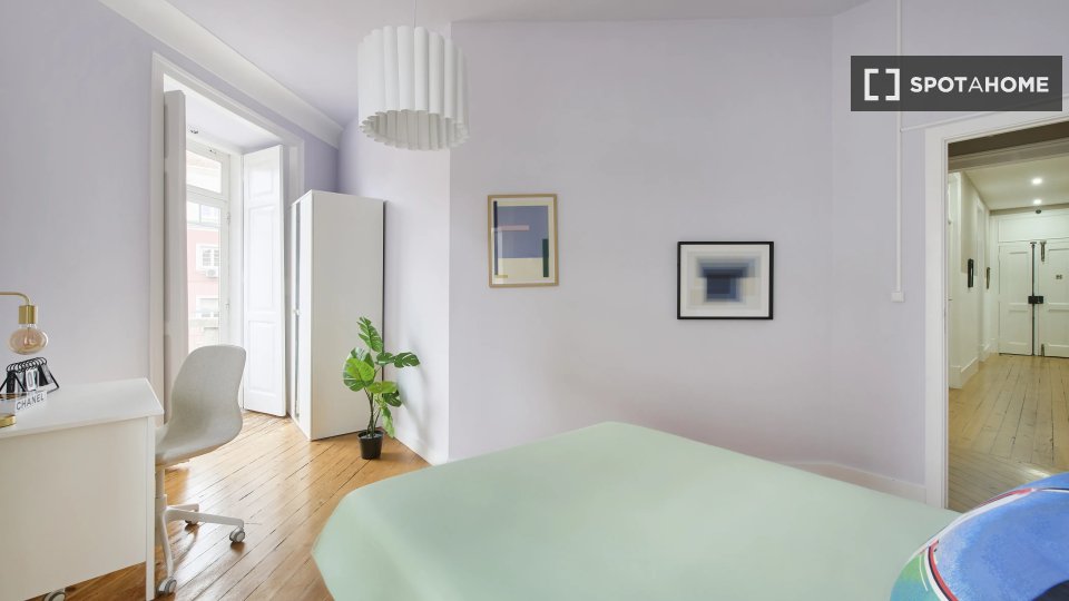 Double room Lisbon, 8 beds — photo 13