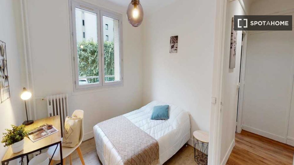 Double room Paris, 4 beds, 70m² — photo 16