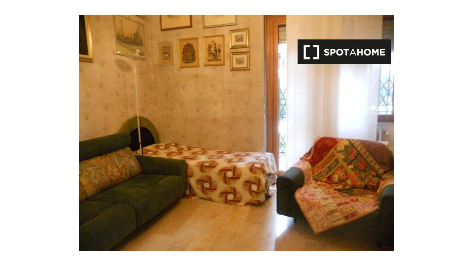 Double room Milan, 1 bed — photo 6