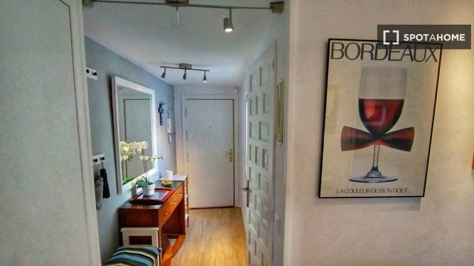 Apartment Madrid, 1 bed, 43m² — photo 28