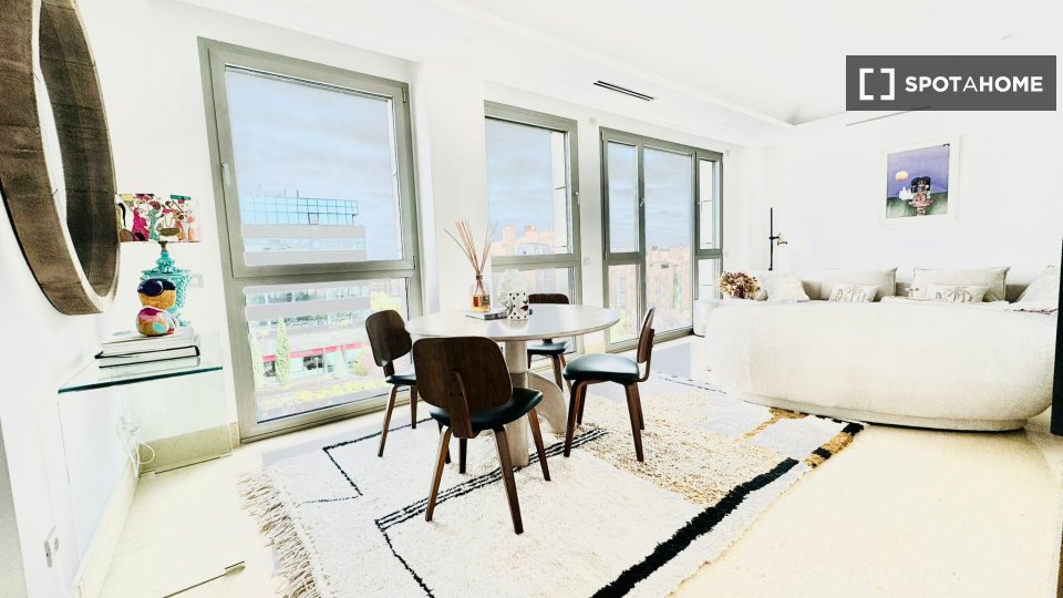 Apartment Madrid, 2 beds — photo 20