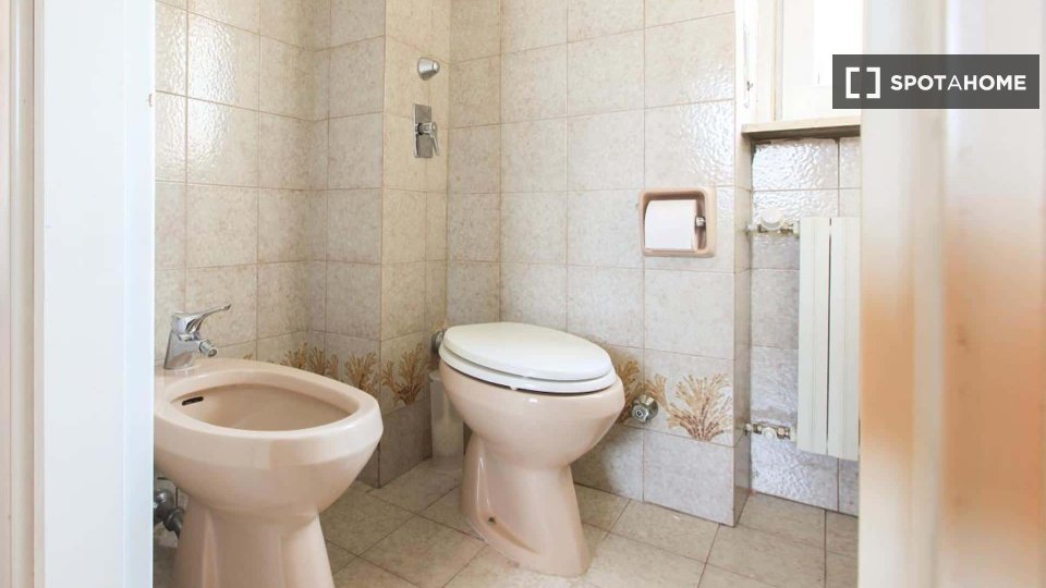 Apartment Milan, 1 bed, 90m² — photo 8