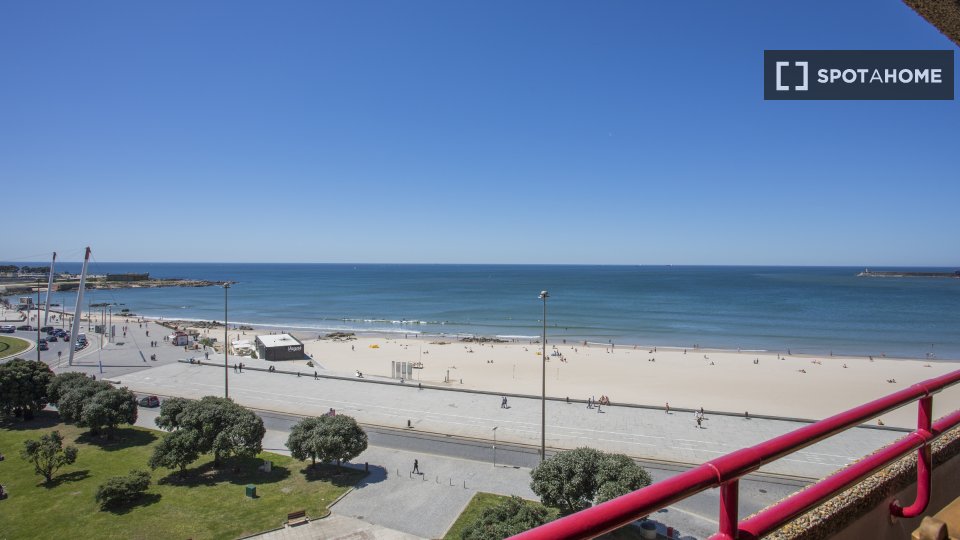 Apartment Porto, 1 bed, 55m² — photo 9