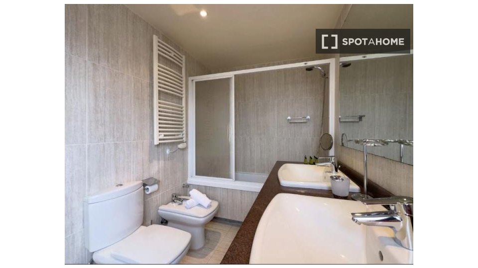 Apartment Barcelona, 2 beds, 55m² — photo 5