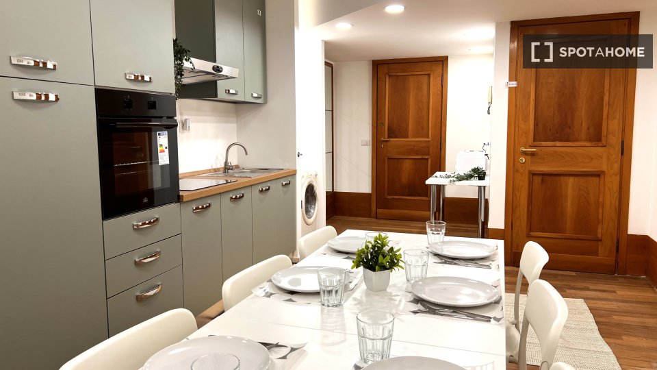 Double room Milan, 6 beds, 150m² — photo 12