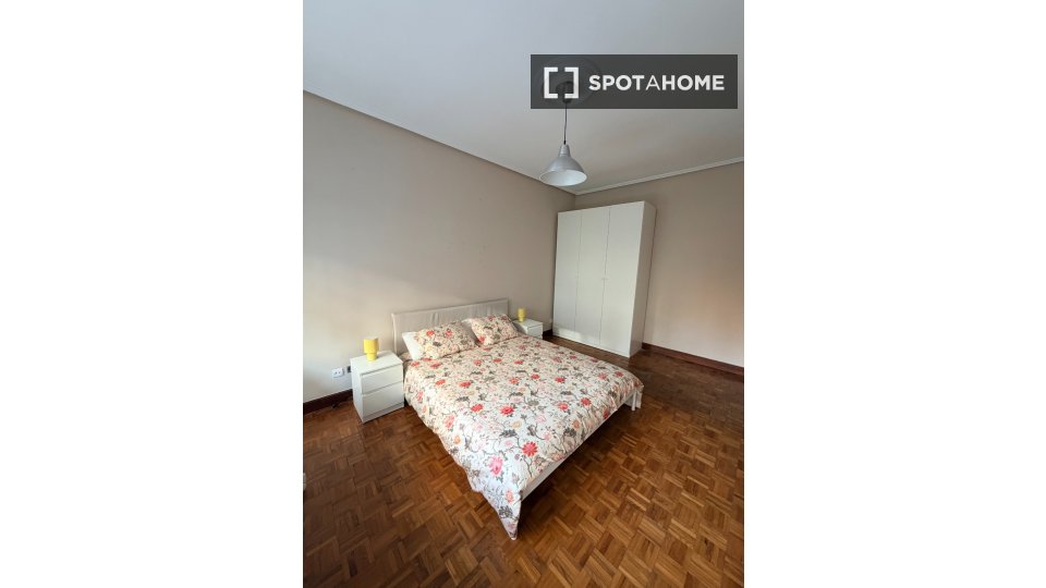 Camera doppia Bilbao, 4 camere, 85m² — foto 7