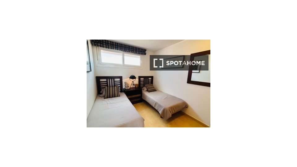 Apartment Murcia, 2 beds, 85m² — photo 3