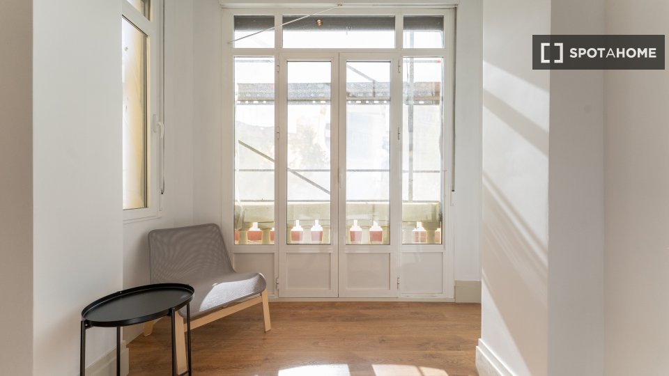 Double room Madrid, 6 beds — photo 1