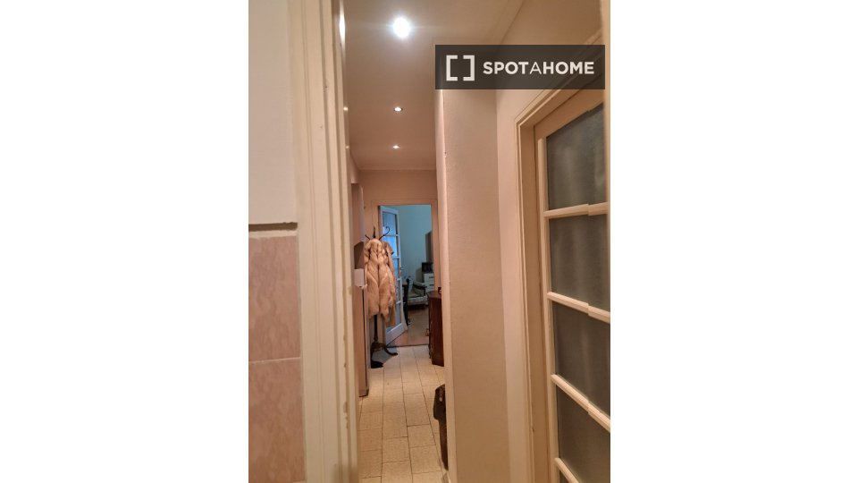 Double room Milan, 2 beds, 78m² — photo 12