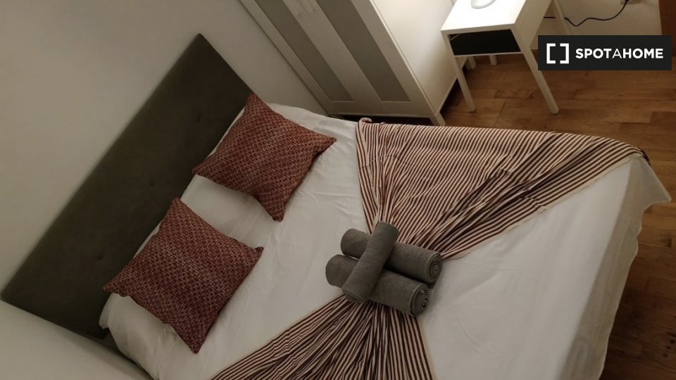 Double room Barcelona, 4 beds, 190m² — photo 1
