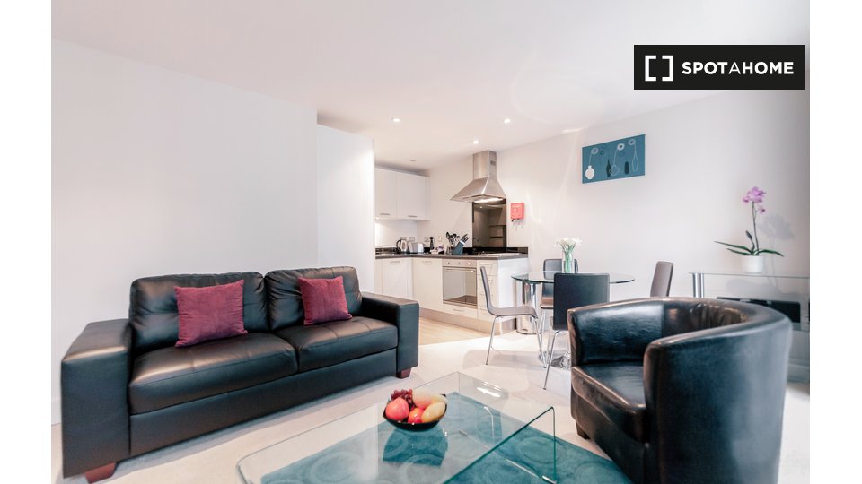 Apartment London, 2 beds — photo 10