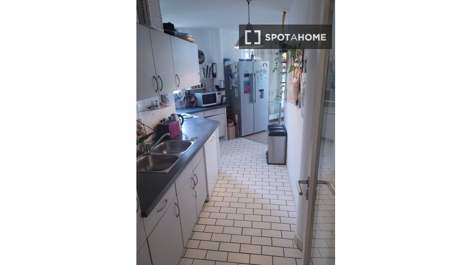 Apartment Berlin, 2 beds, 75m² — photo 3