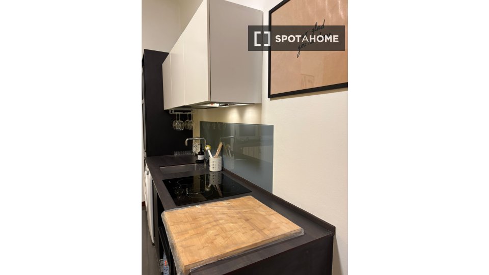 Apartment Milan, 1 bed, 55m² — photo 8