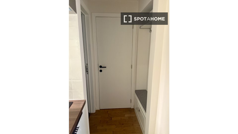 Apartment Brussels, 1 bed, 40m² — photo 3