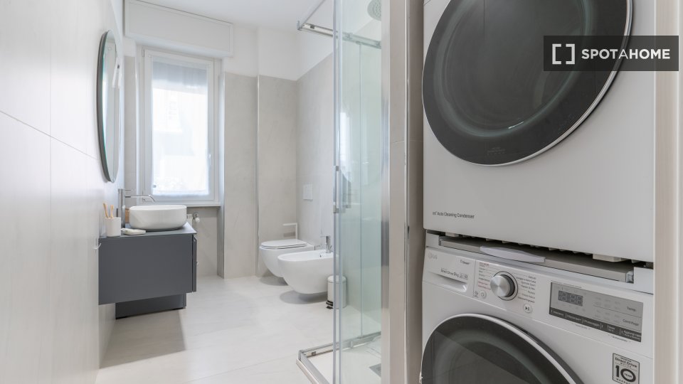 Apartment Milan, 2 beds, 69m² — photo 18