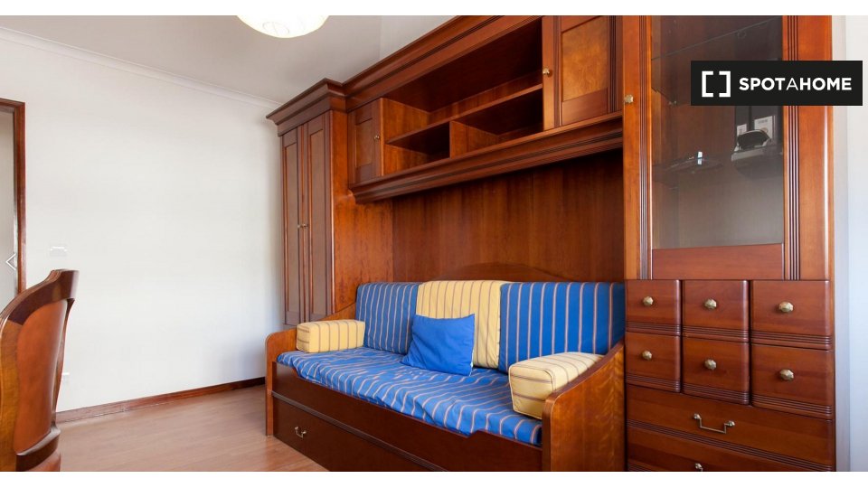 Double room Porto, 3 beds — photo 12