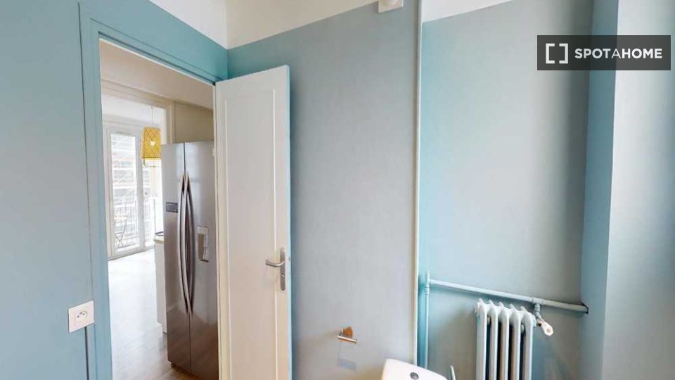 Double room Paris, 6 beds, 110m² — photo 12