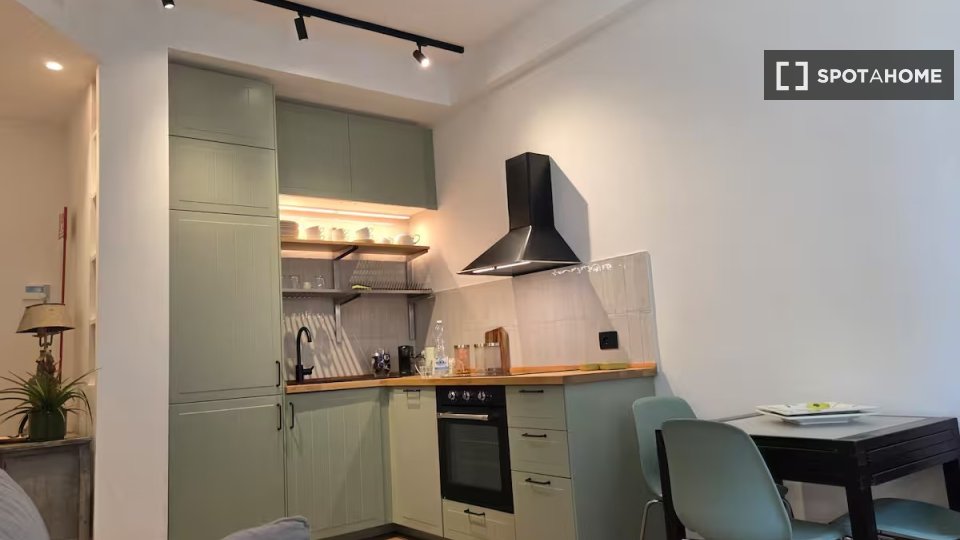 Apartment Rome, 1 bed — photo 2
