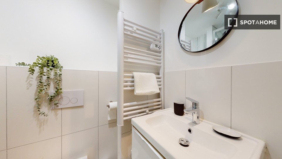 Double room Marseille, 18 beds — photo 1