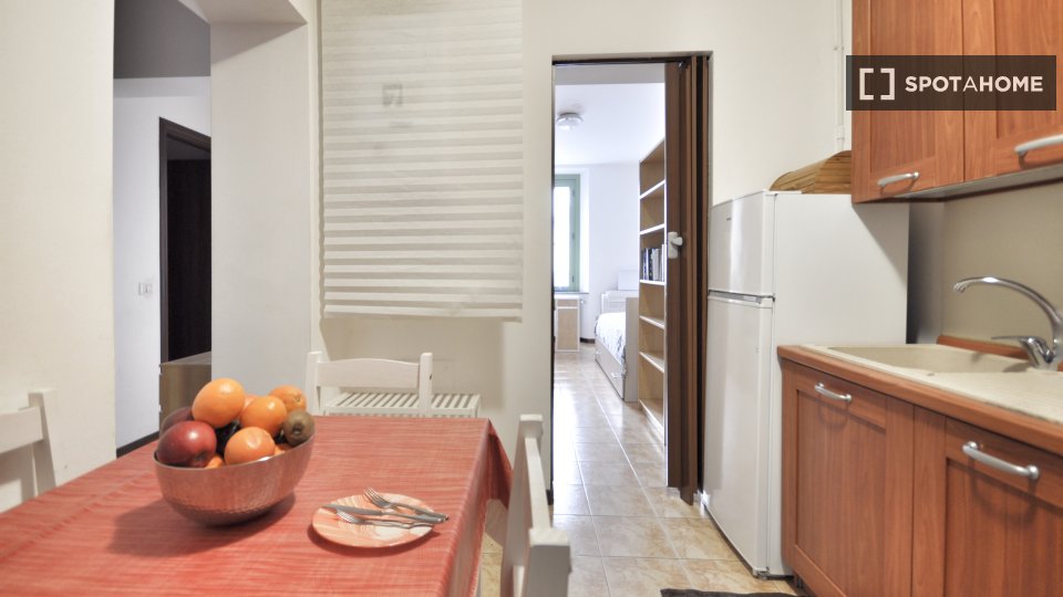Apartment Milan, 2 beds, 55m² — photo 12