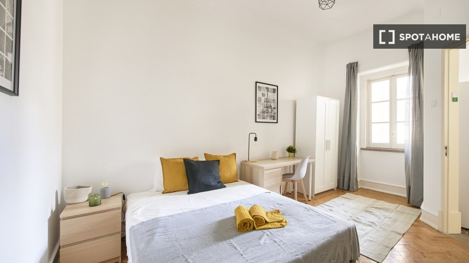 Double room Lisbon, 7 beds — photo 9