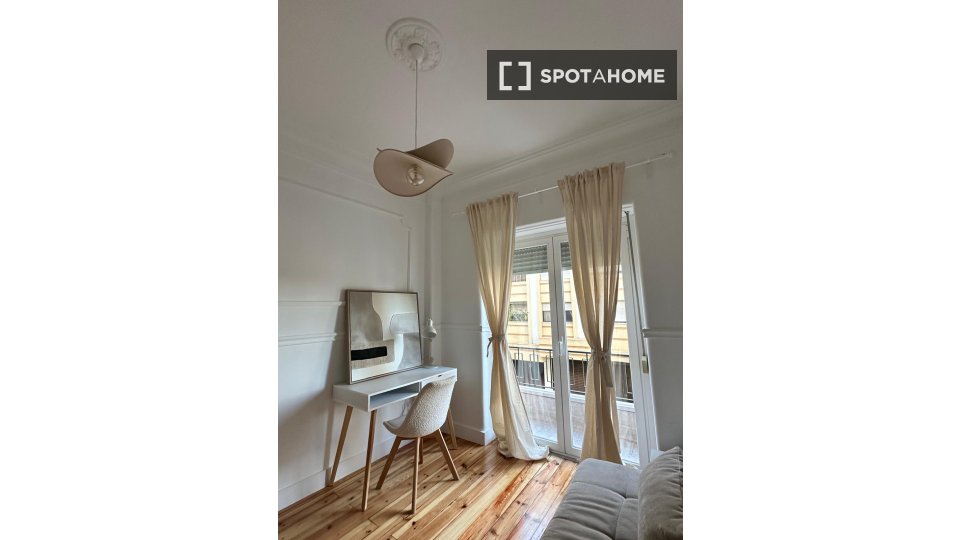 Apartment Lisbon, 2 beds — photo 5