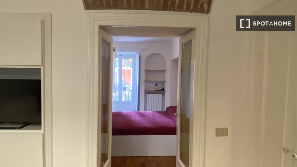 Apartment Milan, 1 bed, 45m² — photo 16