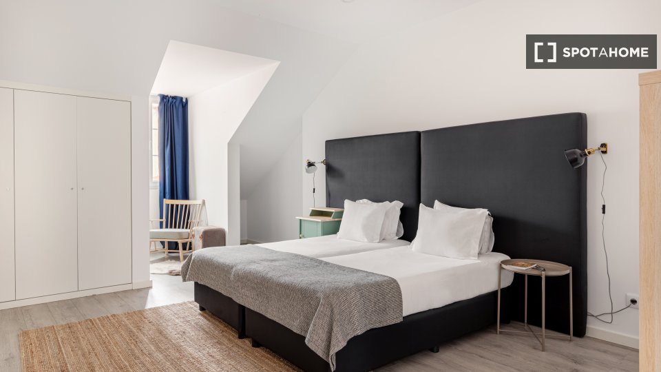 Apartment Lisbon, 4 beds — photo 10