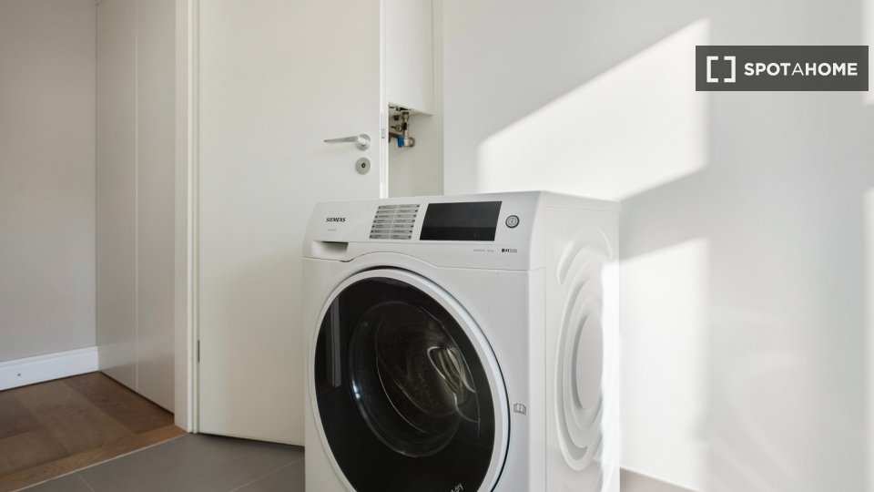 Apartment Berlin, 1 bed, 67m² — photo 18
