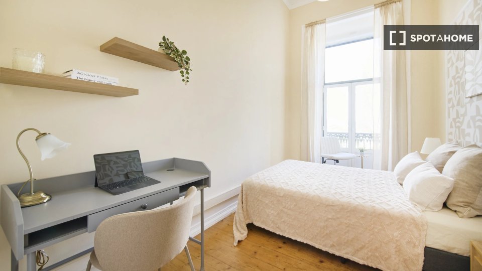 Double room Lisbon, 8 beds — photo 11