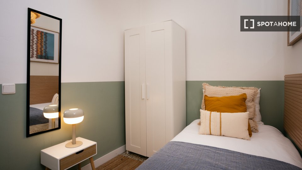 Double room Barcelona, 4 beds, 100m² — photo 65