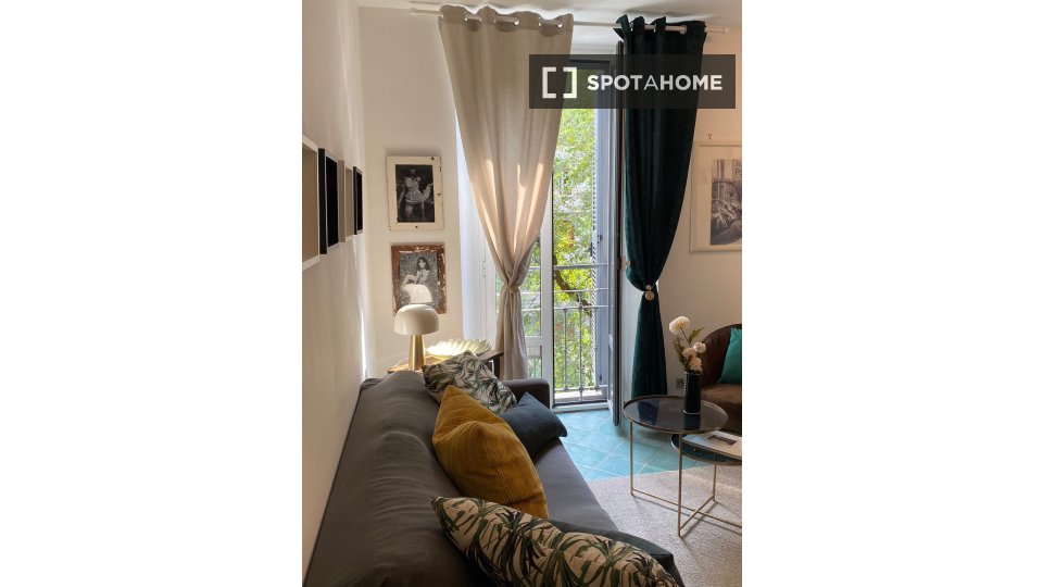 Apartment Milan, 2 beds, 60m² — photo 22