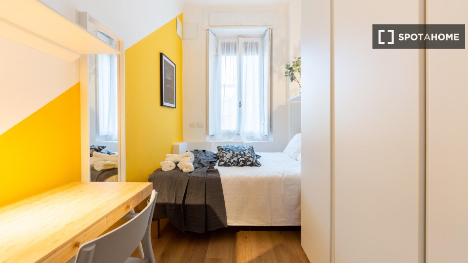 Double room Milan, 6 beds, 144m² — photo 1