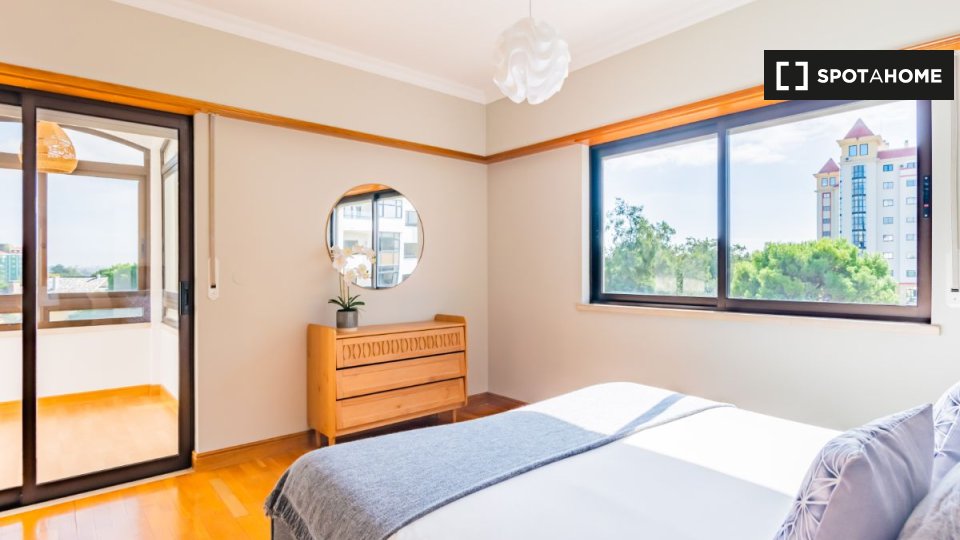 Apartment Lisbon, 3 beds — photo 8