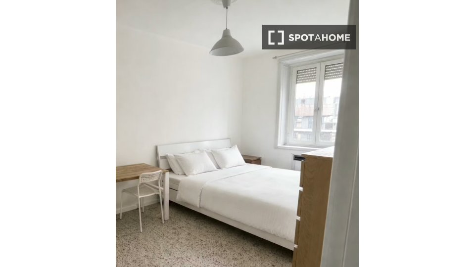 Double room Milan, 3 beds, 120m² — photo 5
