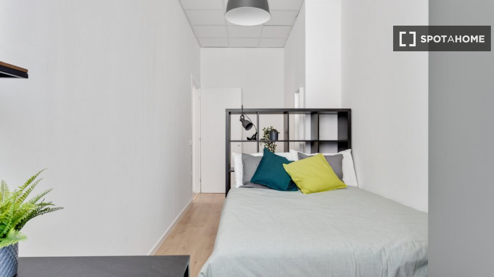Double room Milan, 6 beds, 100m² — photo 11