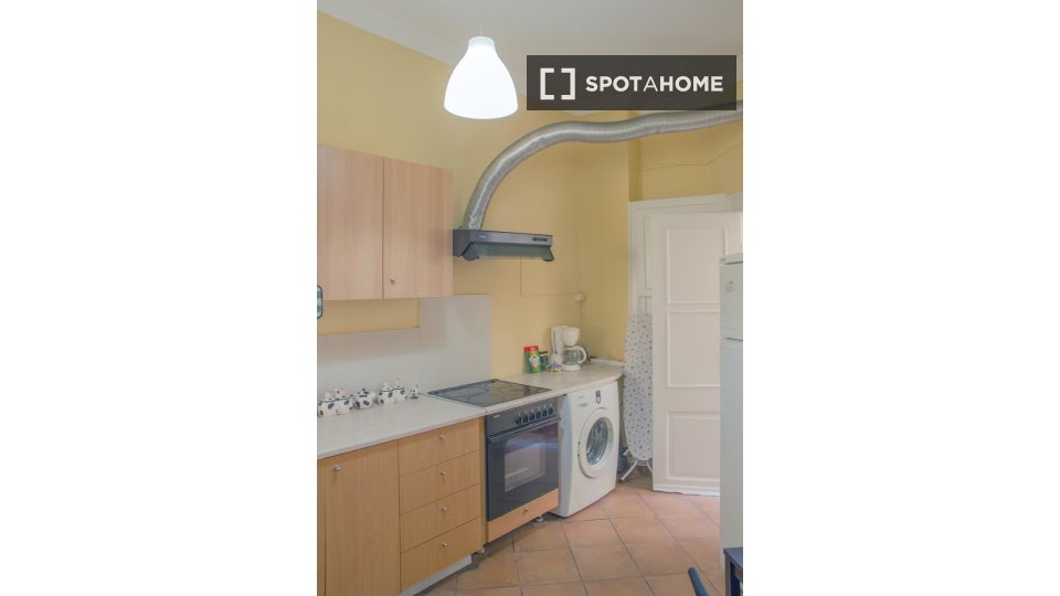 Double room Athens, 4 beds — photo 14