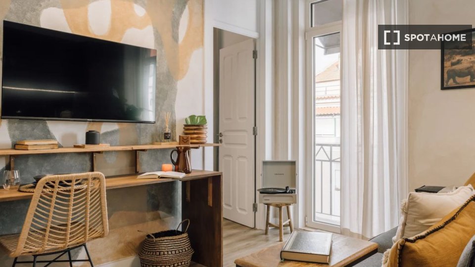 Apartment Lisbon, 1 bed — photo 5